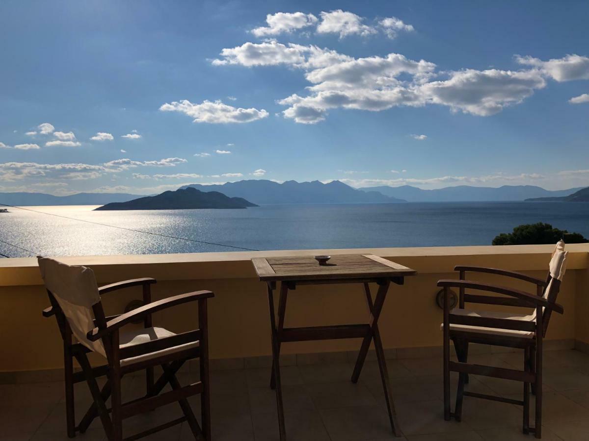 Breathtaking Seaview House Aegina Exterior foto