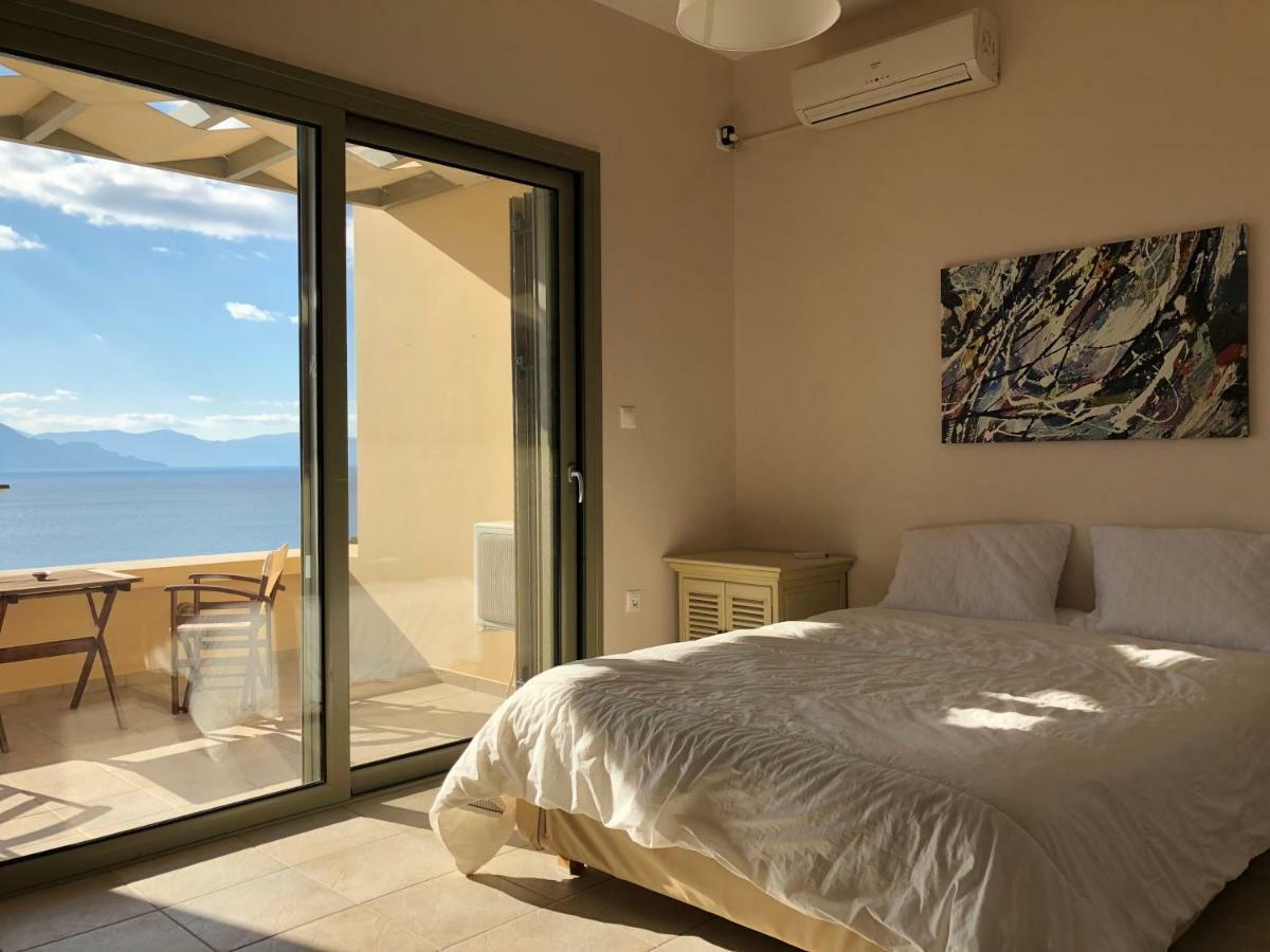 Breathtaking Seaview House Aegina Exterior foto